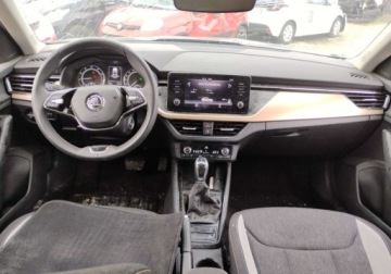 Skoda Kamiq 2024 Skoda Kamiq 2024r, 1.0 TSI. AUTOMAT. Uszkodzona. Poobijana. Jezdzi. VAT 23., zdjęcie 5