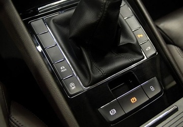 Skoda Superb III Kombi 1.8 TSI 180KM 2016 Skoda Superb Skory_Naglosnienie Canton_Panoramiczny dach 1.8 Benzyna, zdjęcie 25