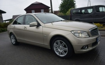 Mercedes Klasa C W204 Limuzyna 1.6 180 K BlueEFFICIENCY 156KM 2009 Mercedes-Benz Klasa C 1.6B Kompresor Skora Navi Xenon 2 KPL KOL Serwis Zad, zdjęcie 10