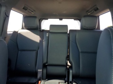 Toyota Land Cruiser VIII 2024 Toyota Land Cruiser 2024, 2.4L, 4x4, od ubezpieczalni 2.4 Hybryda 325KM, zdjęcie 8