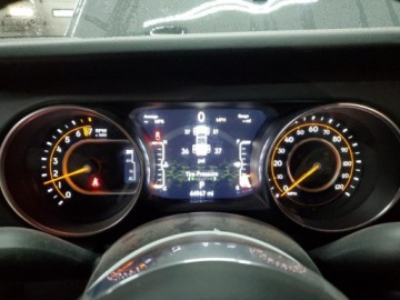 Jeep Gladiator 2021 Jeep Gladiator Overland 2021 3.6l 3.6 Benzyna 285KM, zdjęcie 9