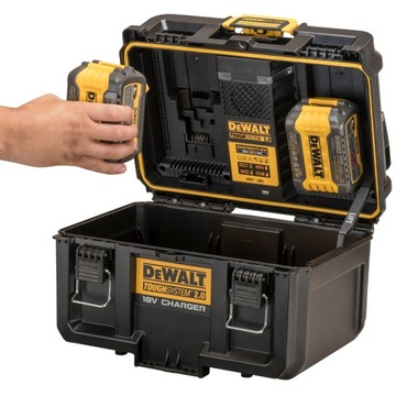 Зарядное устройство ToughSystem DeWALT DWST83471 18 В