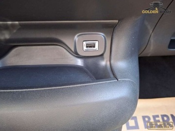 Citroen C4 Cactus Crossover 1.2 PureTech 82KM 2016 Citroen C4 Cactus 1,2 benz 82KM klima elektryka alu panorama kamera navi o, zdjęcie 17