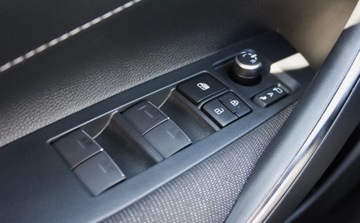 Suzuki 2024 Suzuki Swace Elegance 1.8 Hybrid E-CVT Super White 2024 OD REKI 1.8, zdjęcie 5