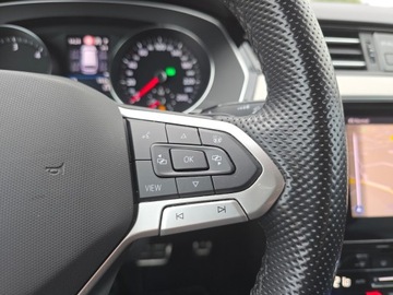 Volkswagen Passat B8 Variant Facelifting 2.0 TDI SCR 200KM 2022 Volkswagen Passat Variant Rline 200KM 4x4 Elegance, zdjęcie 16