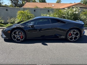 Lamborghini Huracan 2021 Lamborghini Huracan Evo Coupe 2021 5.2l 5.2 Benzyna 602KM, zdjęcie 2