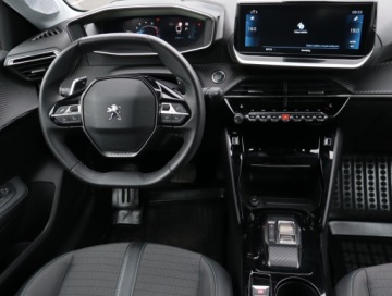 Peugeot 208 II Hatchback 1.2 PureTech 130KM 2022 Peugeot 208 1.2 PureTech, Salon Polska, zdjęcie 6
