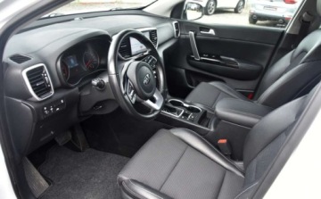 Kia Sportage IV SUV Facelifting 1.6 CRDi MHEV 136KM 2021 Kia Sportage SKORA Alusy LED Navi linne assist idealny jak nowy maly przeb, zdjęcie 19
