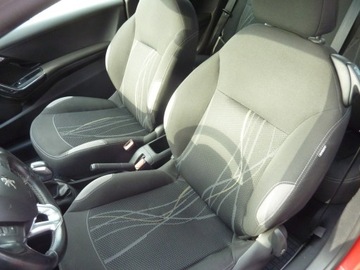 Peugeot 208 I Hatchback 5d Facelifting 1.2 PureTech 82KM 2016 Peugeot 208 ALLURE*Benzyna, zdjęcie 12