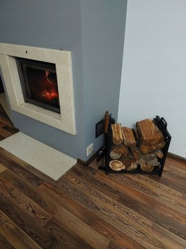 ДЕРЕВЯННАЯ КОРЗИНА ДЛЯ КАМИНА МЕТАЛЛИЧЕСКАЯ ПОДСТАВКА ЧЕРНАЯ ДЛЯ КАМИНА КАМИН