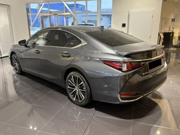 Lexus ES VII (XV70) Sedan Facelifting 300h 218KM 2025 Od ręki - 300h Business Edition 2.5 E-CVT 218KM | Podgrzewane fotele!, zdjęcie 3