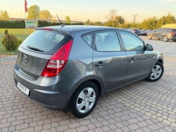 Hyundai i30 I Hatchback 1.4 109KM 2010 Hyundai i30 1.4 109KM Klima Sprawdz 1.4 Benzyna 109KM, zdjęcie 27