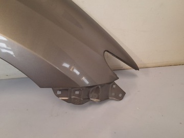 AURIS II BARVA 4V8 BLATNÍK PRAVÝ