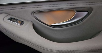 Mercedes Klasa C W205 2015 Mercedes-Benz Klasa C C350E 2.0BHybryda 280ps Automat Full Led Skora Navi, zdjęcie 35