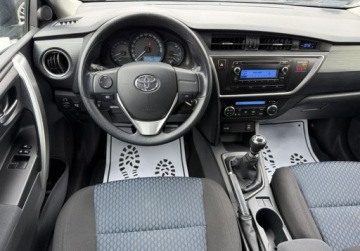 Toyota Auris II Touring Sports Valvematic 130 132KM 2014 Toyota Auris salon Polska, serwis ASO 1.6 Benzyna 132KM, zdjęcie 1