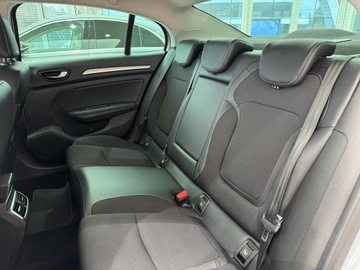 Renault Megane IV GrandCoupe Facelifting 1.3 TCe 140KM 2022 Renault Megane Intens / Ambiente / Kamera cofania, zdjęcie 11