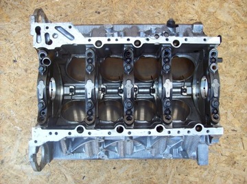 BMW F01 F06 F07 F10 БЛОК ДВИГАТЕЛЯ N63B44A