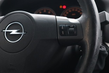 Opel Vectra C Hatchback 1.6 TWINPORT ECOTEC 105KM 2006 Opel Vectra 1.6, Klima, Klimatronic, El. szyby, zdjęcie 15