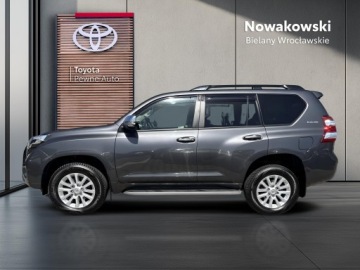 Toyota Land Cruiser VI MPV Faceliting 2.8 D-4D 177KM 2016 Toyota Land Cruiser LC 2.8 D-4D Invincible VI (201, zdjęcie 3