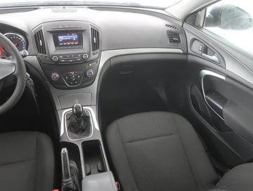 Opel Insignia I Sports Tourer Facelifting 2.0 CDTI ECOTEC 130KM 2015 Opel Insignia 2.0 CDTI, Salon Polska, Serwis ASO, zdjęcie 7