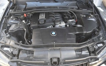 BMW Seria 3 E90-91-92-93 Touring E91 2.0 318i 143KM 2008 BMW Seria 3 BMW Seria 3 318i Edition Sport 2.0 Benzyna 143KM, zdjęcie 14