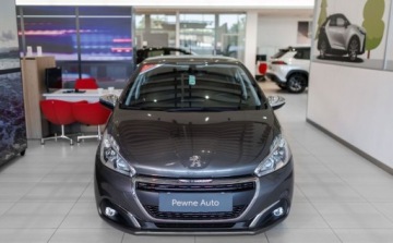 Peugeot 208 I Hatchback 5d Facelifting 1.2 PureTech 82KM 2019 Peugeot 208 1.2 PureTech GPF Signature SS 1.2 Benzyna 82KM