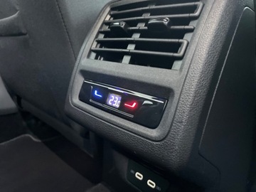 Volkswagen Golf VIII Hatchback 1.5 TSI EVO 150KM 2021 Volkswagen Golf 1.5 TSI EVO 150 KM STYLE BEZWYPADKOWY I- WLASCICIEL, zdjęcie 21