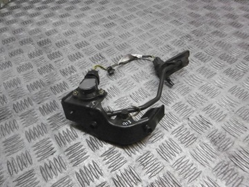 POTENCIOMETR PLYN COROLLA E12 2.0 D4D 82223-02030