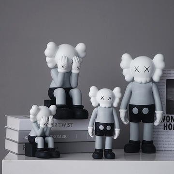 Модный бренд Kaws Hollow Vinyl в сером стиле