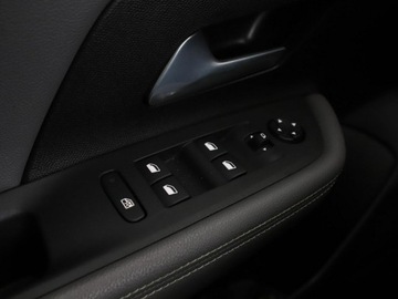 Opel Mokka II SUV 1.5 Diesel 110KM 2021 Opel Mokka full LED navi kamera i czujniki, zdjęcie 32