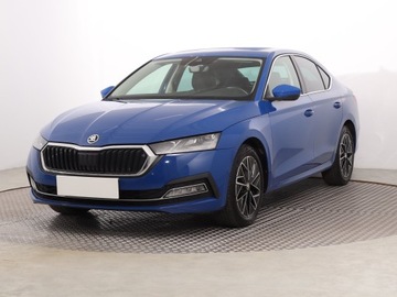 Skoda Octavia IV Liftback 1.5 TSI EVO 150KM 2022 Skoda Octavia 1.5 TSI, Salon Polska, zdjęcie 1