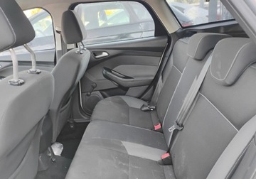 Ford Focus III Kombi 1.6 Duratorq TDCi DPF 115KM 2012 Ford Focus 122012r, SALON POLSKA. Lekko przetarty prawy bok. Jezdzi 1.6, zdjęcie 9