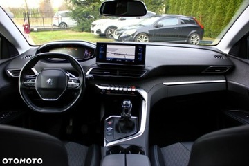 Peugeot 5008 II Crossover Facelifting 1.5 BlueHDi 130KM 2021 Peugeot 5008 Peugeot 5008 1.5 BlueHDI Allure SampS 1.5 Diesel 130KM, zdjęcie 36