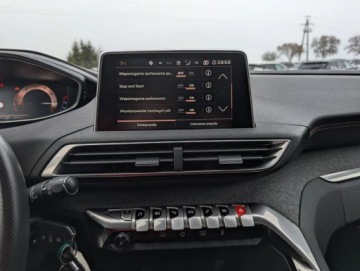 Peugeot 3008 II Crossover 1.2 PureTech 130KM 2017 Peugeot 3008 Rezerwacja 1.2 Benzyna 130KM, zdjęcie 32