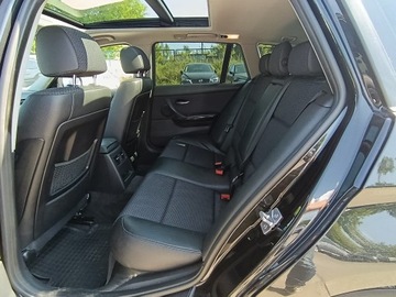 BMW Seria 3 E90-91-92-93 Touring E91 2.0 320i 170KM 2011 BMW 3 Touring (E91) 320 i 170 KM Nawigacja, Półskóry, Panorama, BI-Ksenony,, zdjęcie 4