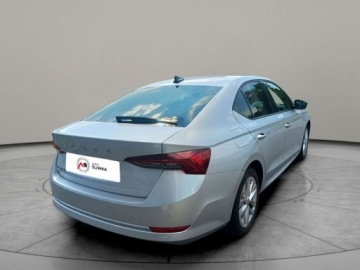 Skoda Octavia IV Liftback 1.5 TSI EVO 150KM 2021 Skoda Octavia Skoda Octavia Ambition 1.5tsi Serwis ASO 1.5 Benzyna 150KM, zdjęcie 3