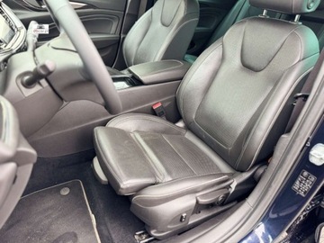 Opel Insignia I Sports Tourer Facelifting 2.0 CDTI Ecotec 170KM 2017 Opel Insignia 2.0 CDTI 170KM, 4x4, intellux, hak, skora, navi, bogata opcj, zdjęcie 19