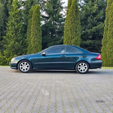 Mercedes CLK W209 Coupe C209 3.2 V6 (320) 218KM 2005 Mercedes CLK 320 W209 3.2 Avantgarde Benzyna 3, zdjęcie 12