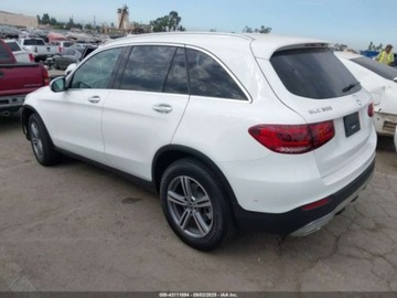 Mercedes GLC C253 2021 Mercedes-Benz GLC 300 2021 2.0l 2.0 Benzyna 255KM, zdjęcie 3