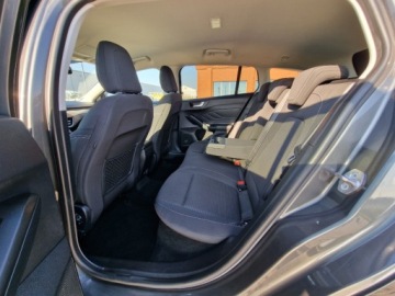 Ford Focus III Kombi Facelifting 1.0 EcoBoost 125KM 2018 Ford Focus 1.0 125Ps Matrixsy Navi Kombi 109tys km Gwarancja Benzyna 125KM, zdjęcie 20