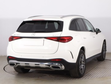 Mercedes GLC C254/X254 SUV Plug-In 2.0 300e 313KM 2023 Mercedes GLC GLC 300 e 4MATIC, Salon Polska, zdjęcie 4