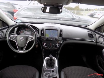 Opel Insignia I Sports Tourer Facelifting 2.0 CDTI ECOTEC 130KM 2014 Opel Insignia COSMO 130 Navi Parkdistance 2.0 Diesel 130KM, zdjęcie 19