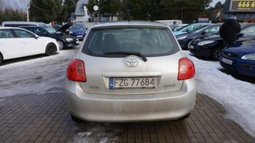 Toyota Auris I Hatchback 1.4 i 16V VVT-i 97KM 2009 Toyota Auris zarejestrowany, ubezpieczony., zdjęcie 5