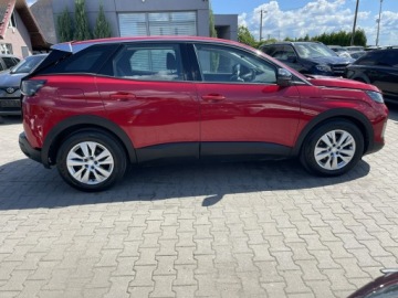 Peugeot 3008 II Crossover Facelifting  1.5 BlueHDi 130KM 2023 Peugeot 3008 Allure Podgrz. Klimatronik Kamera