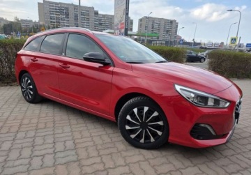 Hyundai i30 III Wagon 1.6 CRDI 115KM 2019 Hyundai i30 Wzorowy Navi - Klimatronik - Kamera - Zarejestrowany, zdjęcie 32