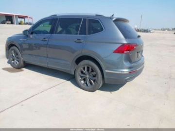 Volkswagen Tiguan II 2022 Volkswagen Tiguan 2.0T Se 2022 2.0 Benzyna 184KM, zdjęcie 3