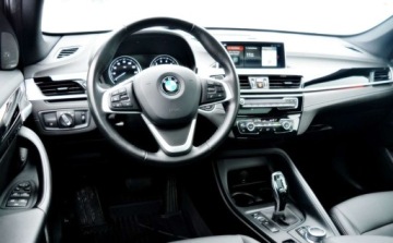 BMW X1 F48 Crossover Facelifting 2.0 25i 231KM 2021 BMW X1 Tempomat adaptacyjny, 4x4, Automat, Panorama 2.0 Benzyna 231KM, zdjęcie 23