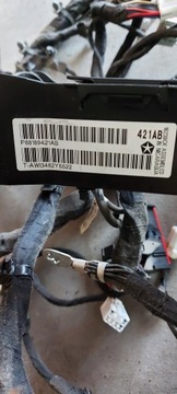 DODGE RAM 1500 09- INSTALACE DESKY KONZOLA 68189421AB USA SVAZEK