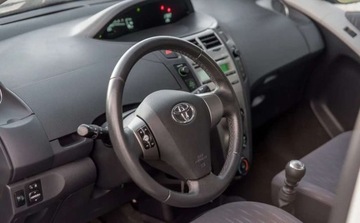 Toyota Yaris II Hatchback 5d 1.33 Dual VVT-i 101KM 2009 Toyota Yaris Toyota Yaris 1.3 Benzyna 101KM, zdjęcie 10