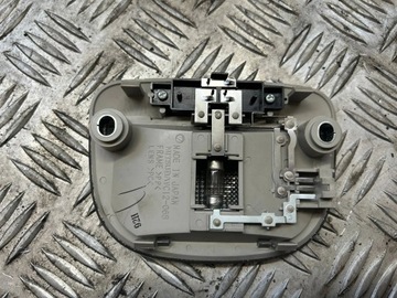 LAMPA OSVĚTLENÍ POLSTROVÁNÍ SUBARU IMPREZA GH III